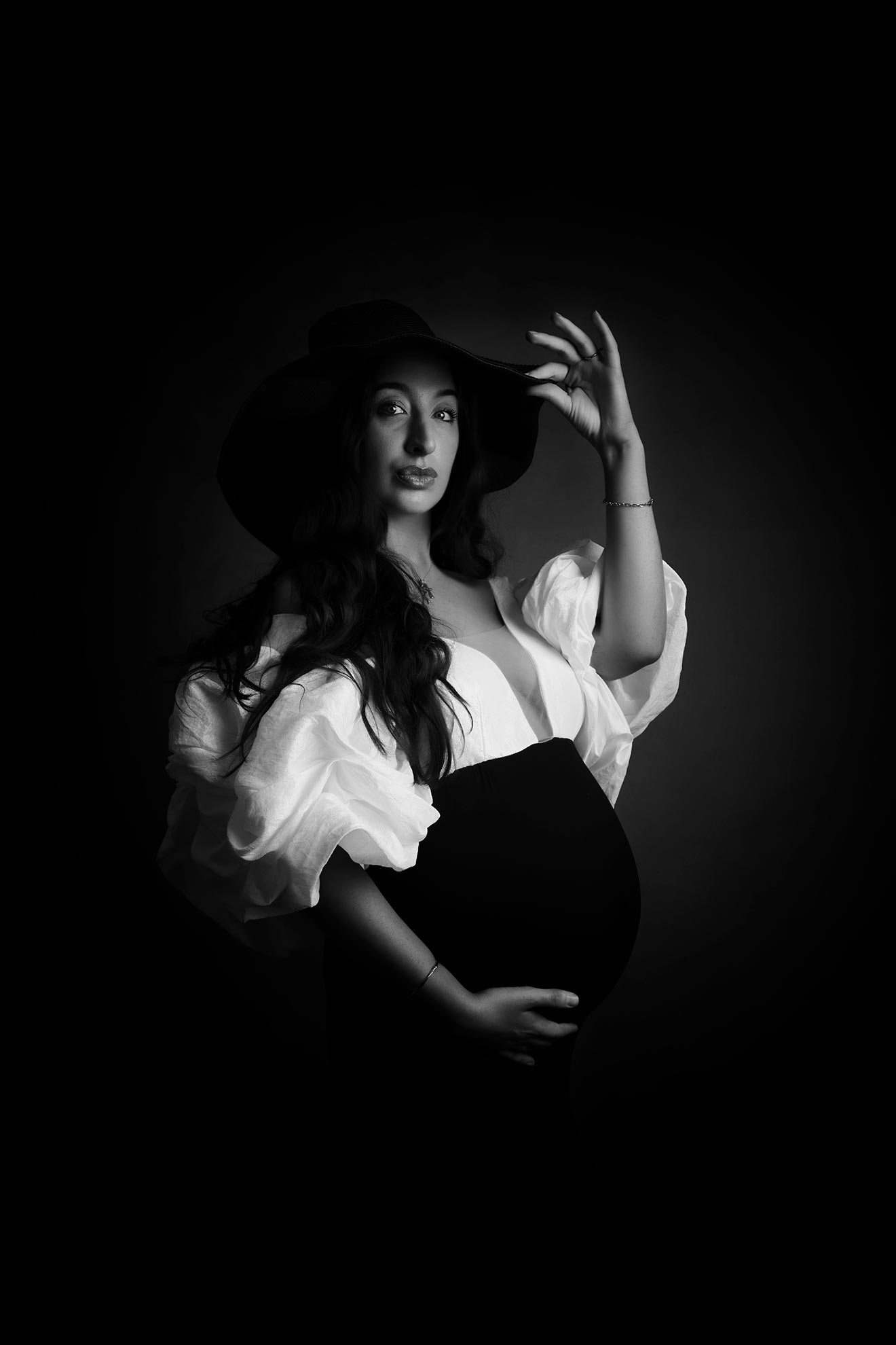 maternity in black and white shot at Bradford Studio